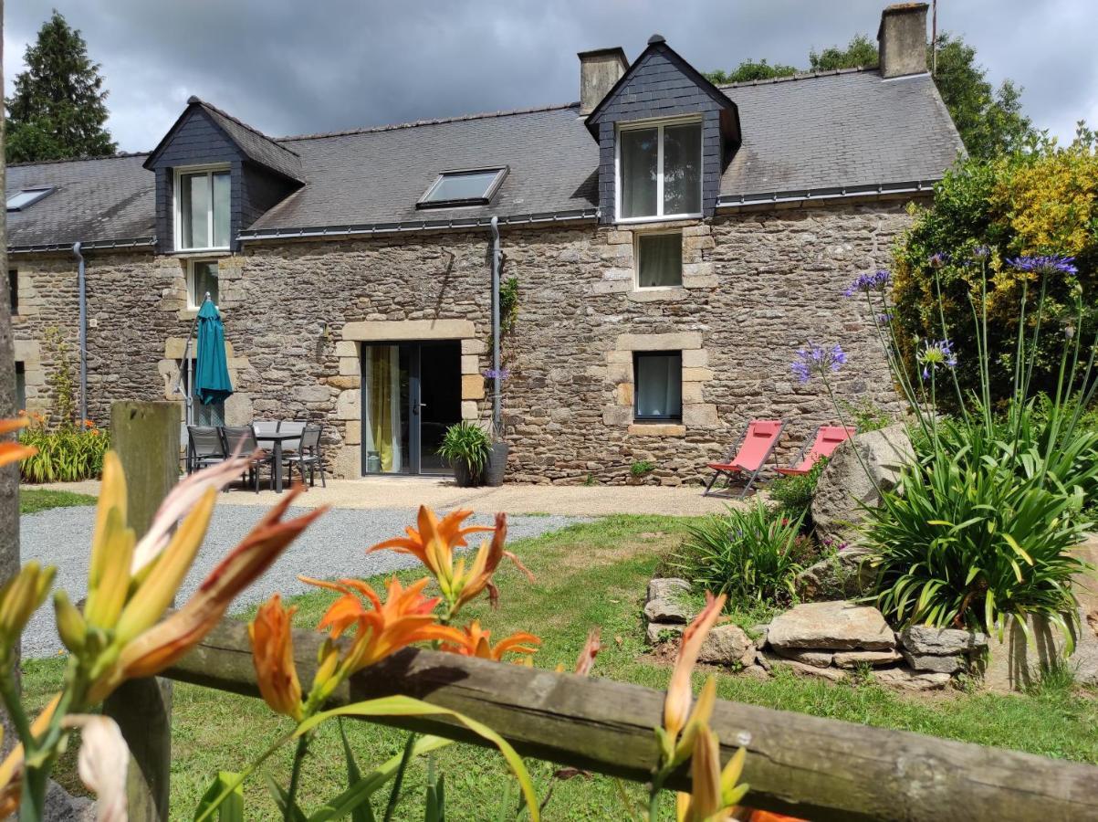 Aux Agapanthes Bed & Breakfast Pluherlin Dış mekan fotoğraf