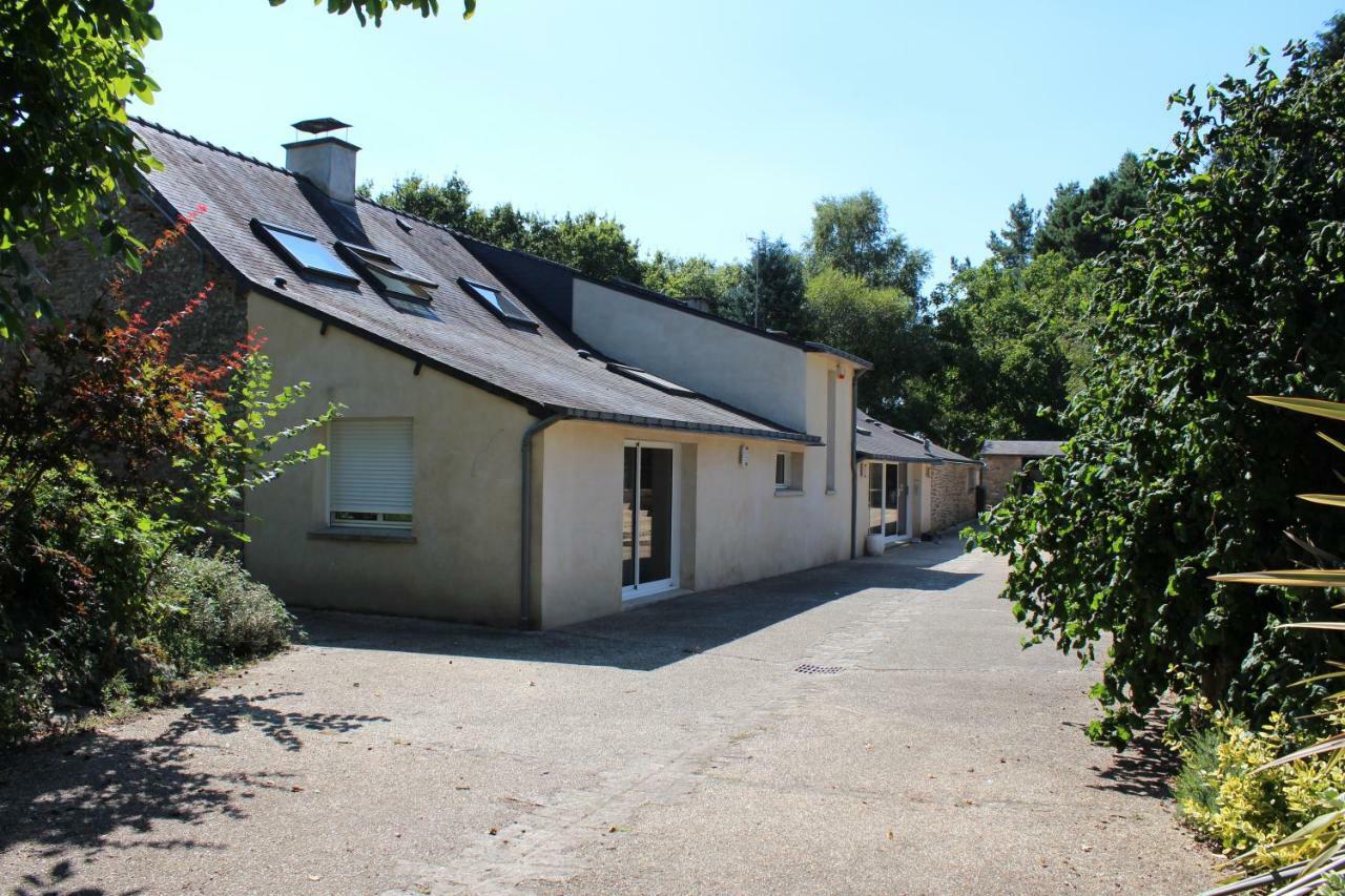 Aux Agapanthes Bed & Breakfast Pluherlin Dış mekan fotoğraf